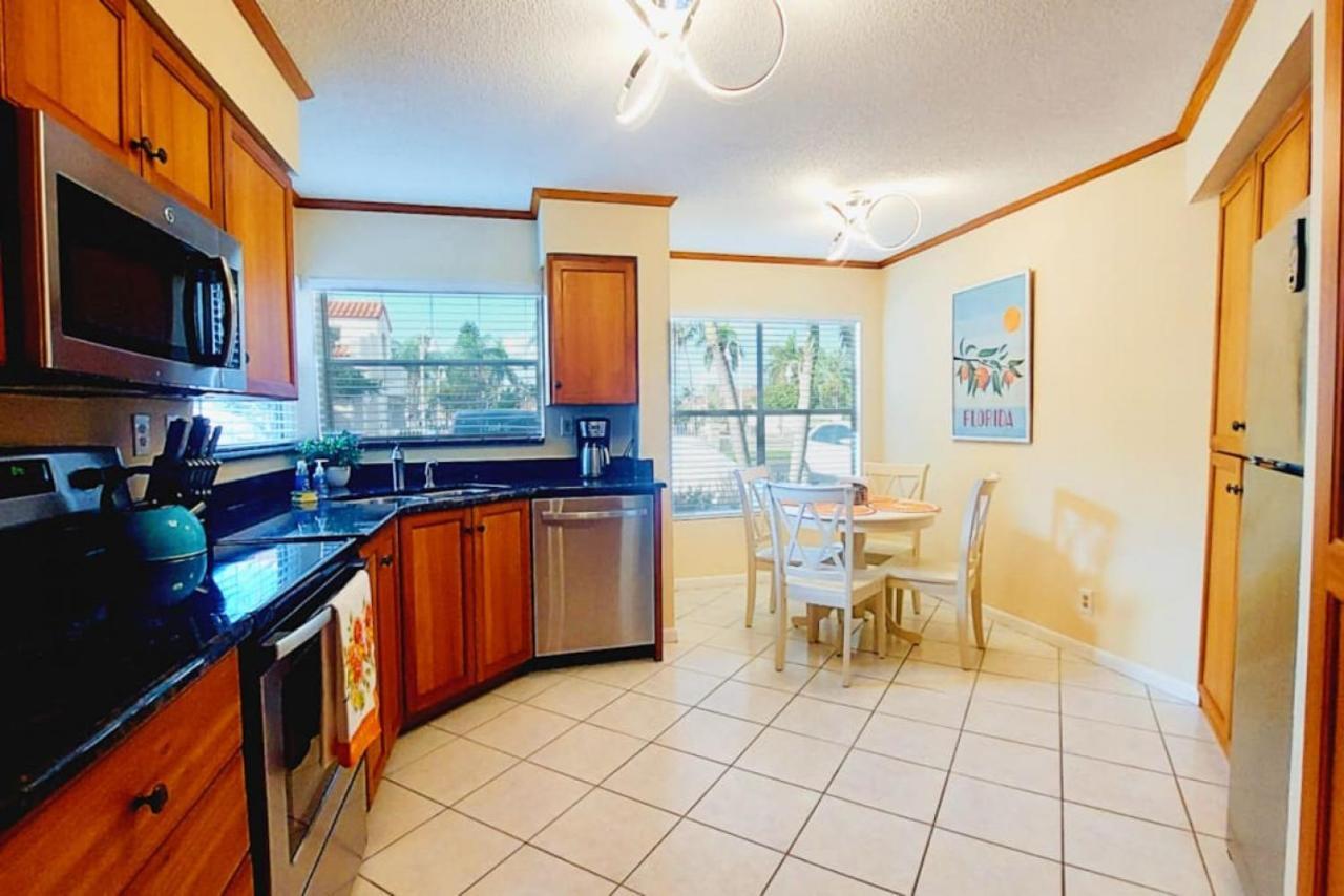 Paradise Sol 2Bd2Ba Condo On Golf Course Near Bch 圣彼得堡 外观 照片